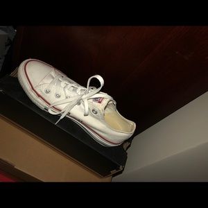 White converse